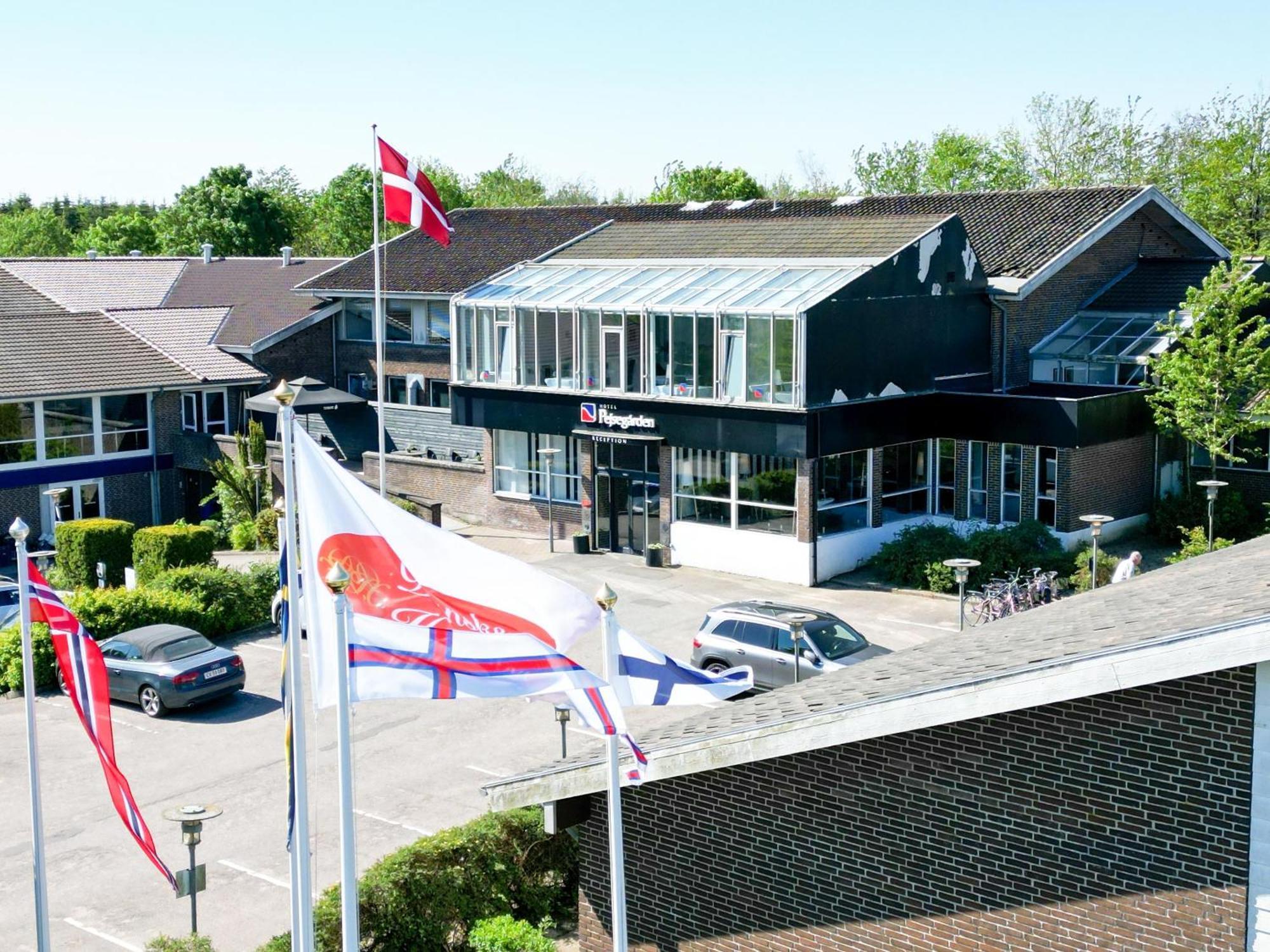 Hotel Pejsegaarden Brædstrup Esterno foto